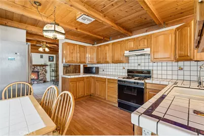 2013 Cedar, Big Bear City, CA 92314 - Photo 13