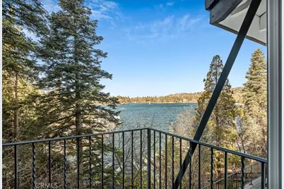28906 Palisades Drive, Lake Arrowhead, CA 92352 - Photo 23