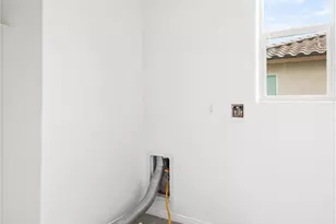 1956 S Hartford Pl, San Bernardino, CA 92408 - Photo 31