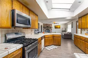 17185 Redding St, Hesperia, CA 92345 - Photo 9