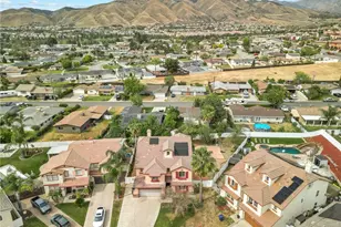 12319 Parkside Cir, Yucaipa, CA 92399 - Photo 5