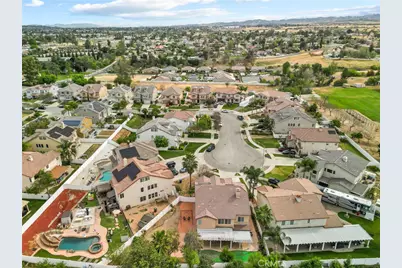12319 Parkside Cir, Yucaipa, CA 92399 - Photo 7