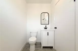 10346 Kalmia St, Los Angeles, CA 90002 - Photo 13