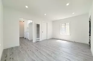 10346 Kalmia St, Los Angeles, CA 90002 - Photo 5