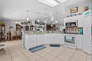 9475 Central, Apple Valley, CA 92308 - Photo 13