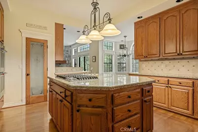 490 Bay View Court, Lake Arrowhead, CA 92352 - Photo 9