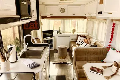 4319 Dusty Mile Road, Landers, CA 92285 - Photo 31