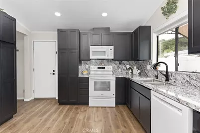 10095 Chisholm Trail, Beaumont, CA 92223 - Photo 11