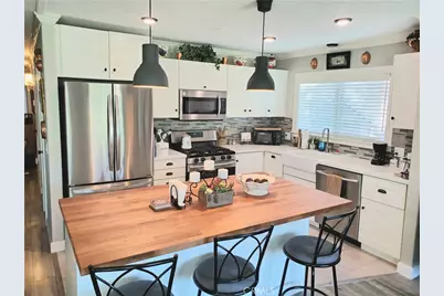 30761 Paradise Palm, Homeland, CA 92548 - Photo 3