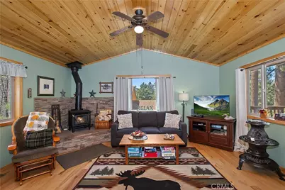 33653 Green Valley Lane, Green Valley Lake, CA 92341 - Photo 7