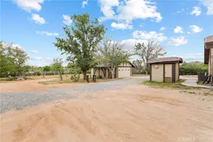 19702 Yanan, Apple Valley, CA 92307 - Photo 33