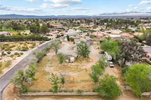 19702 Yanan, Apple Valley, CA 92307 - Photo 43