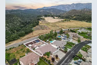 38256 Wild Poppy, Yucaipa, CA 92399 - Photo 49
