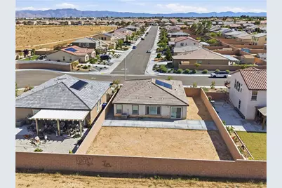 16574 Biola Place, Victorville, CA 92395 - Photo 5