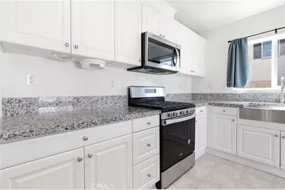 16574 Biola Place, Victorville, CA 92395 - Photo 29