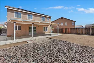 14027 Zircon, Hesperia, CA 92344 - Photo 31