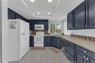 44129 Elba Ct, Palm Desert, CA 92260 - Photo 5