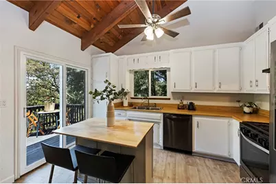 23746 Crest Forest, Crestline, CA 92325 - Photo 5