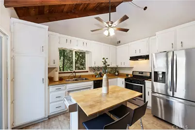 23746 Crest Forest, Crestline, CA 92325 - Photo 5
