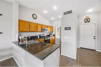 1659 Mariposa Place, Beaumont, CA 92223 - Photo 9