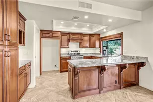 1260 Via Barcelona, Redlands, CA 92374 - Photo 7