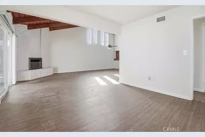 2011 W Katella, Anaheim, CA 92804 - Photo 13