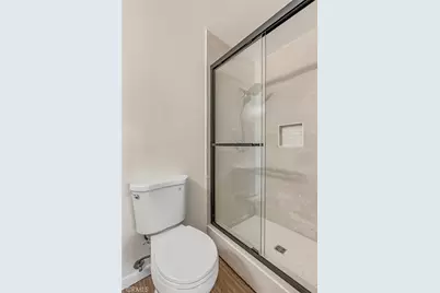 2011 W Katella, Anaheim, CA 92804 - Photo 21