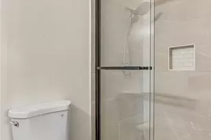2011 W Katella, Anaheim, CA 92804 - Photo 21