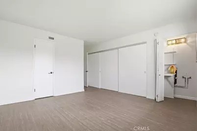 2011 W Katella, Anaheim, CA 92804 - Photo 25