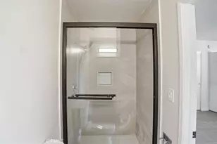 2011 W Katella, Anaheim, CA 92804 - Photo 9