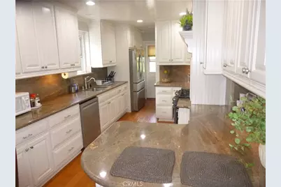 1747 Valencia Avenue, San Bernardino, CA 92404 - Photo 17