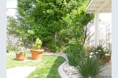 1747 Valencia Avenue, San Bernardino, CA 92404 - Photo 33