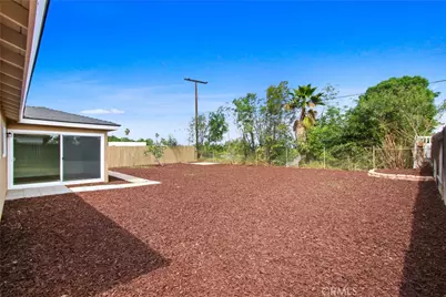 1683 Lark, Corona, CA 92882 - Photo 21