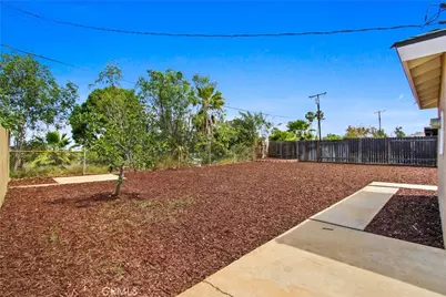 1683 Lark, Corona, CA 92882 - Photo 19
