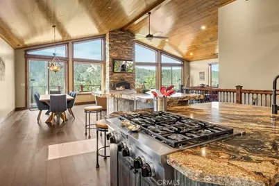43565 Wolf, Big Bear Lake, CA 92315 - Photo 5