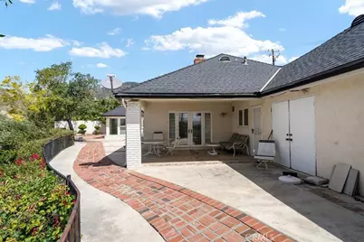 5064 Mariposa Drive, San Bernardino, CA 92404 - Photo 9