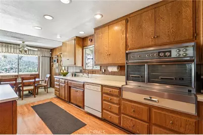 726 Arth Drive, Crestline, CA 92325 - Photo 7