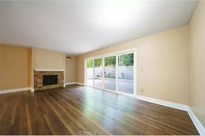 8120 Canby Ave #6, Reseda, CA 91335 - Photo 9