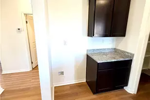 15895 Marigold Ct, Victorville, CA 92394 - Photo 9