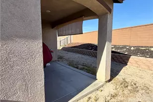 15895 Marigold Ct, Victorville, CA 92394 - Photo 39