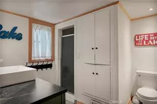 230 Hemlock Dr, Lake Arrowhead, CA 92352 - Photo 23