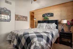 24205 San Moritz Dr, Crestline, CA 92325 - Photo 7