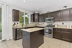 33413 Wallace Way, Yucaipa, CA 92399 - Photo 11