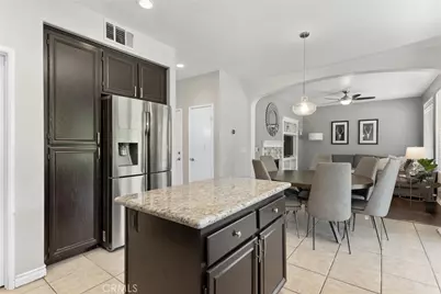 33413 Wallace Way, Yucaipa, CA 92399 - Photo 11