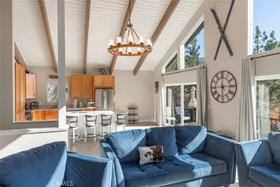 43911 Yosemite Drive, Big Bear Lake, CA 92315 - Photo 11