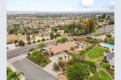 6850 Amber, Highland, CA 92346 - Photo 29