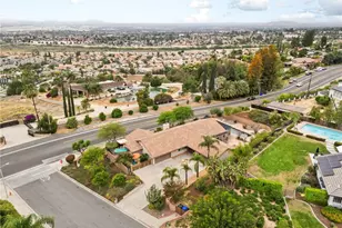 6850 Amber, Highland, CA 92346 - Photo 29