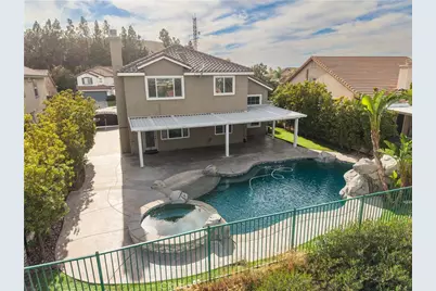 8352 Clover Creek Road, Riverside, CA 92508 - Photo 33