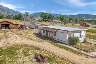 10207 Juniper Ave, Yucaipa, CA 92399 - Photo 5