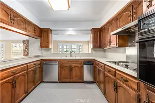 10207 Juniper Ave, Yucaipa, CA 92399 - Photo 23
